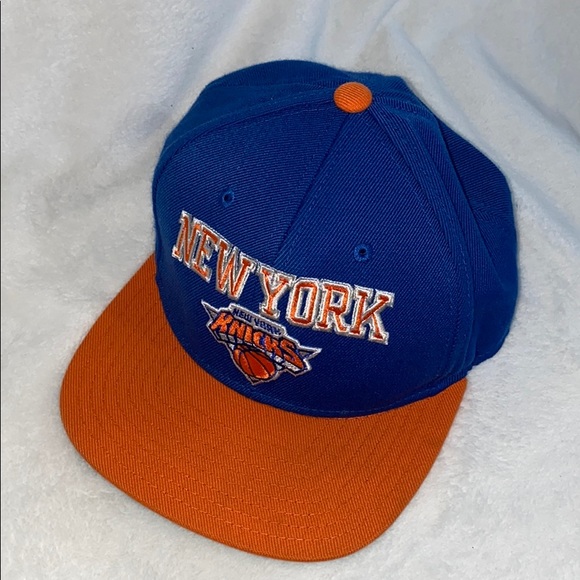 adidas Other - NEW YORK KNICKS SNAPBACK HAT